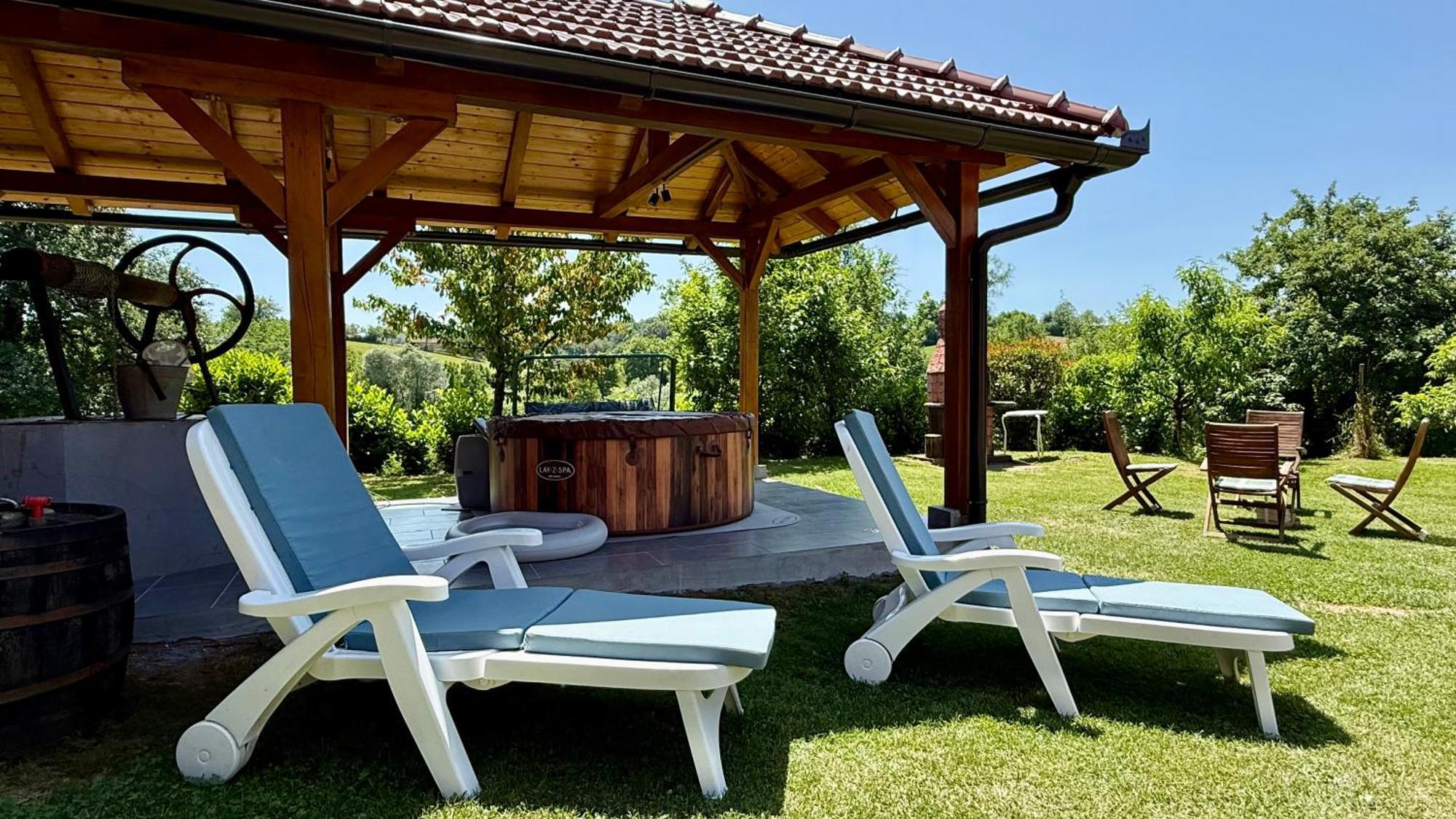 Country House Novosel Duga Resa Exterior photo